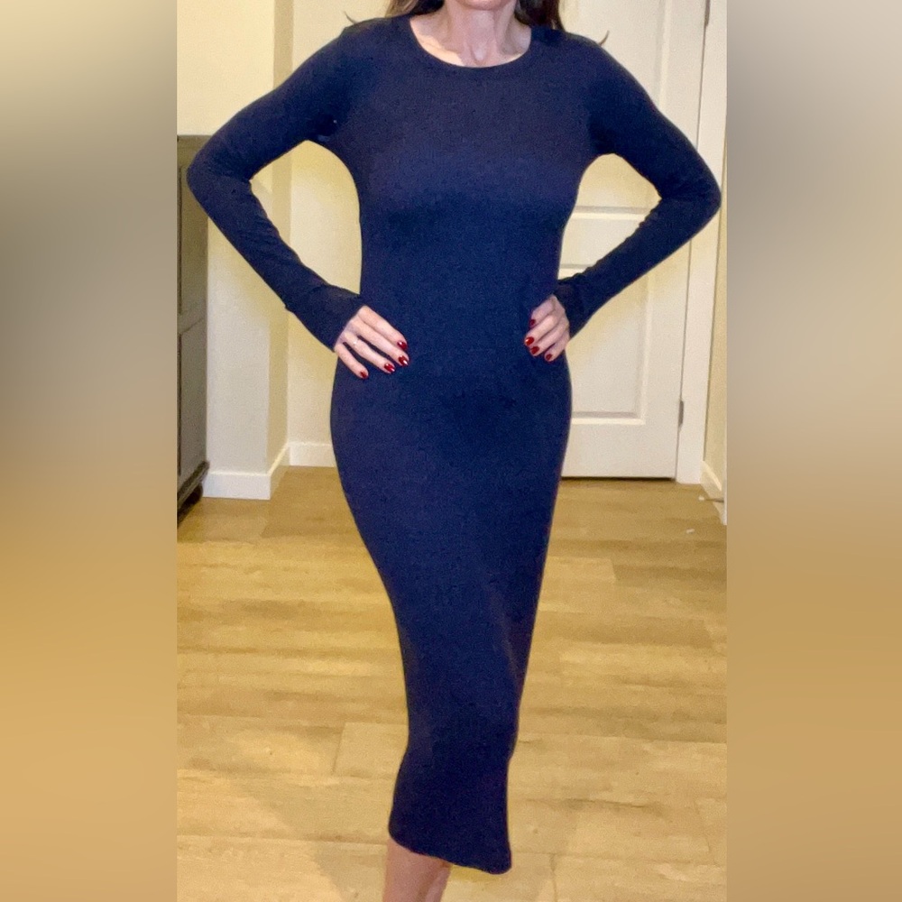 Elegant Navy Blue Women's Sweater Dress